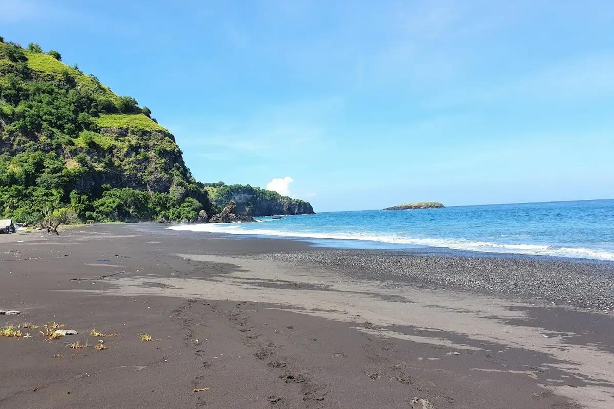 Black-sand beach in Manggis